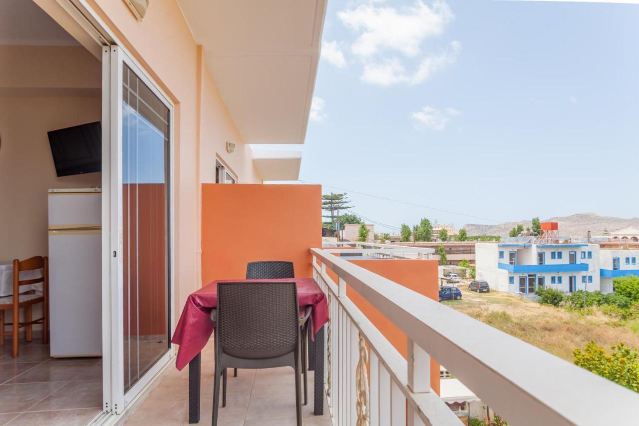 Christine Seaside Apartments In Chania Stalós Exterior foto