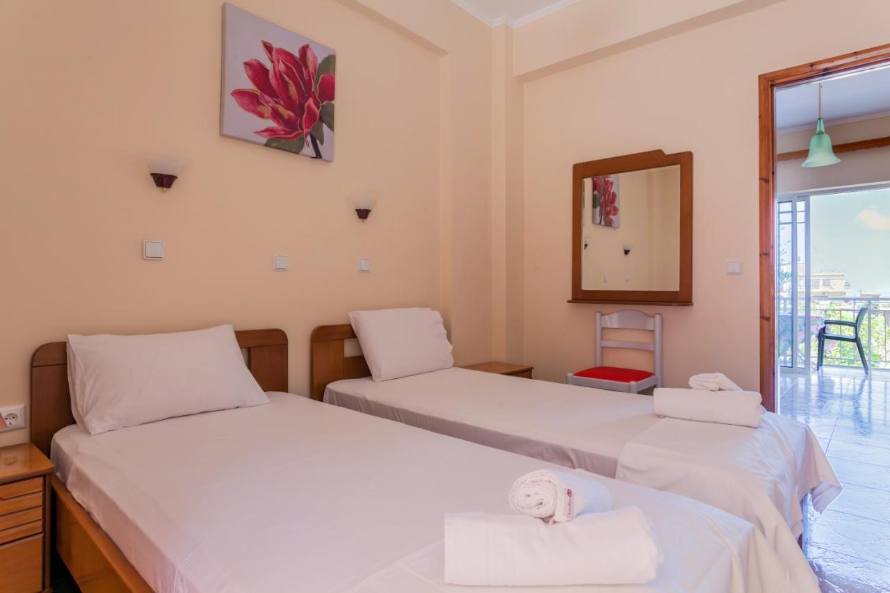 Christine Seaside Apartments In Chania Stalós Exterior foto